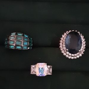 3 cocktail rings